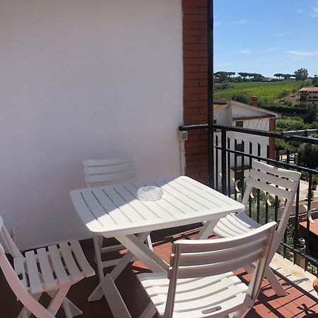 Confortevole Appartamento A Roma Free Parking Castel di Leva ภายนอก รูปภาพ