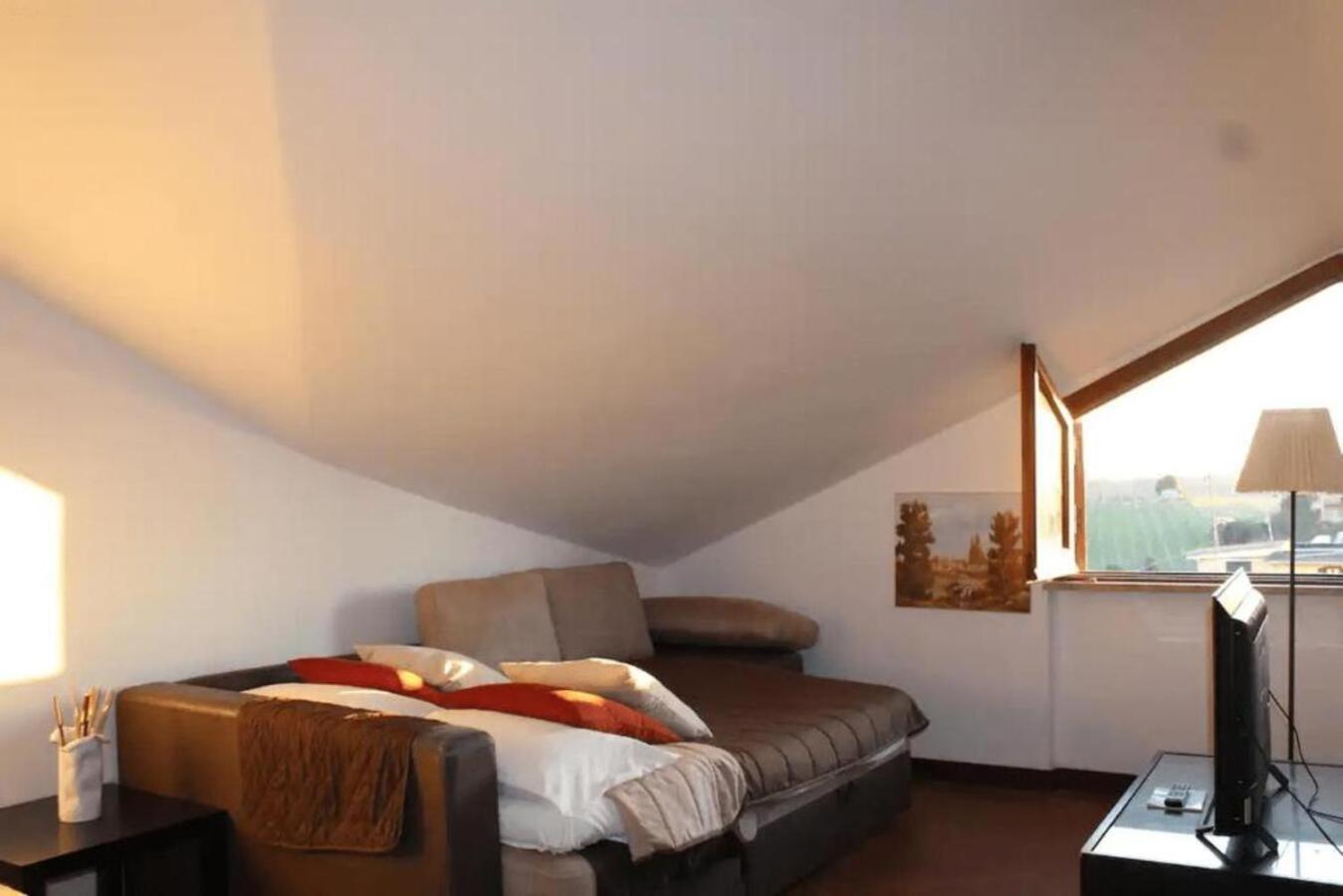 Confortevole Appartamento A Roma Free Parking Castel di Leva ภายนอก รูปภาพ